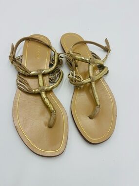 Gucci Metallic Gold Braided T-Strap gladiator Sandals size 6